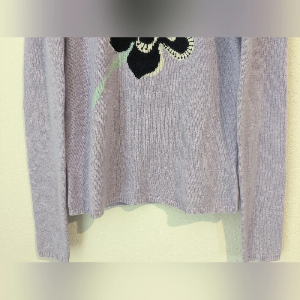 St. John Lilac Purple Floral Intarsia 100% Cashmere Crewneck Sweater Designer